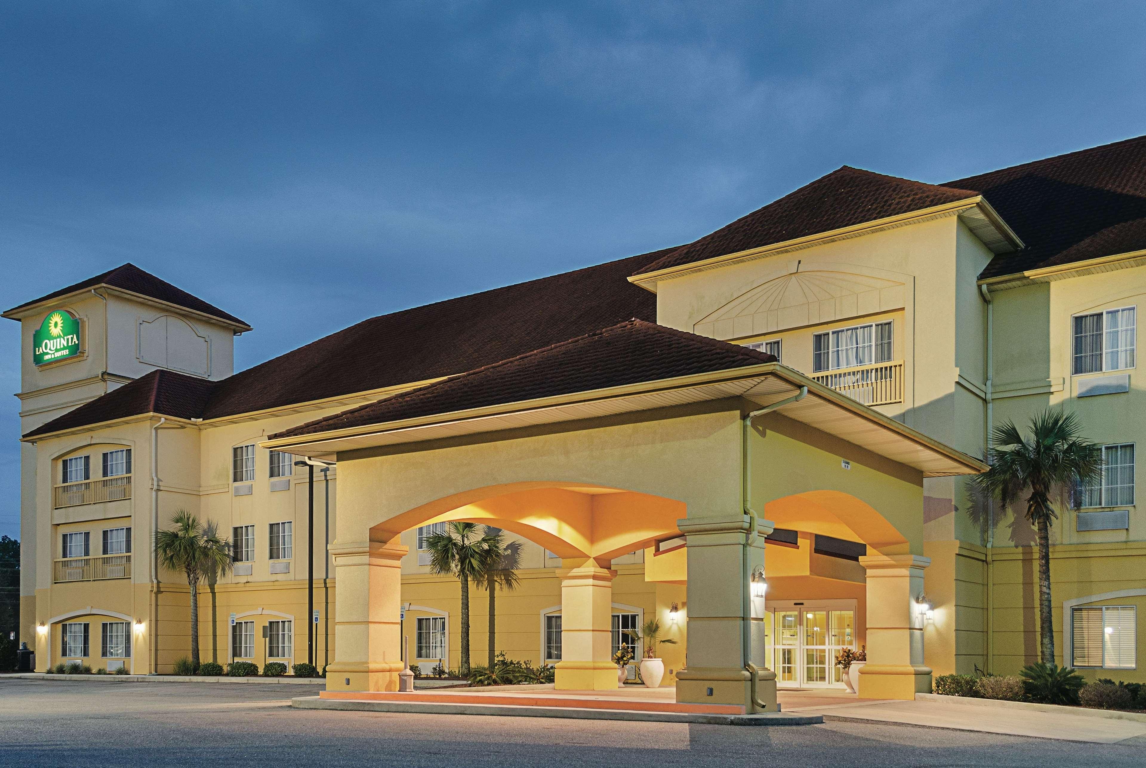 La Quinta By Wyndham Mobile Satsuma / Saraland Hotell Exteriör bild